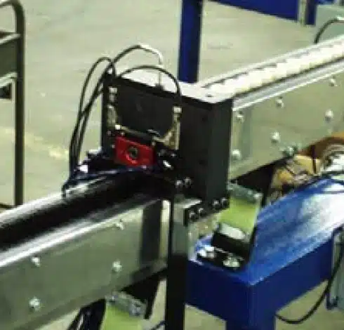 Accumulation Discharge w/ Singulation Escapement