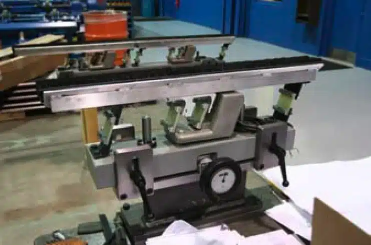 V-Track Discharge w/ Precision Adjustment